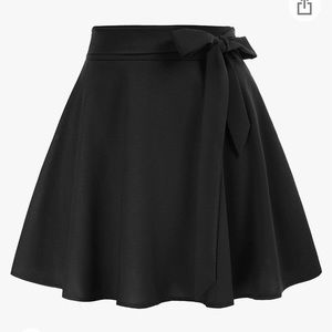 Black skater skirt